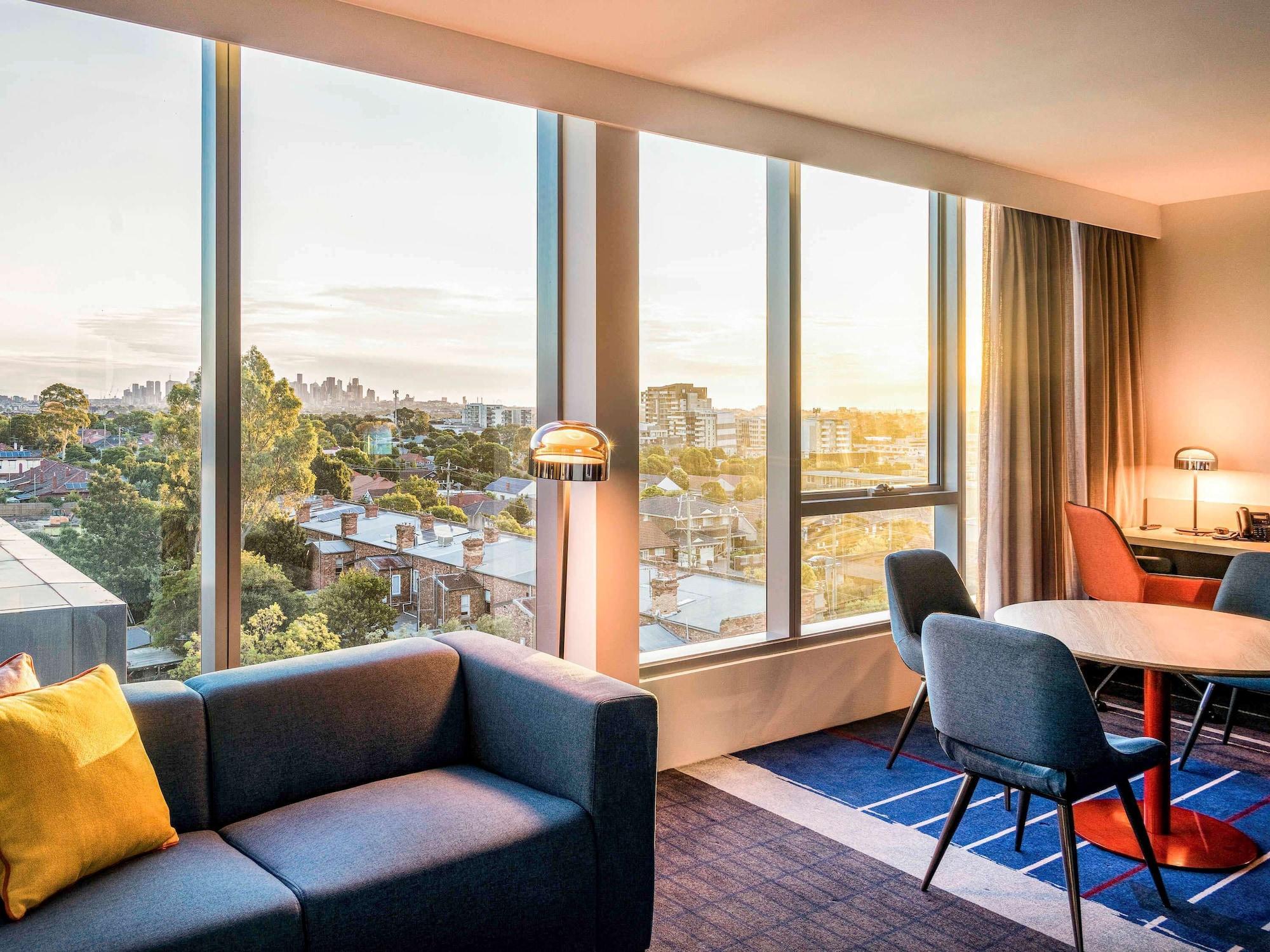 Novotel Melbourne Preston Экстерьер фото